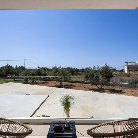 Revi - Elegant With Private Pool Villa *