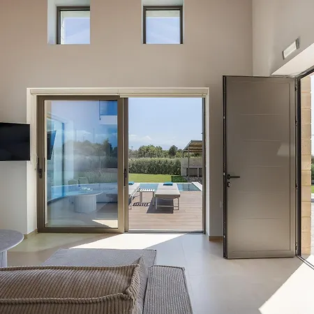 Villa Revi - Elegant With Private Pool Chania (Crete)