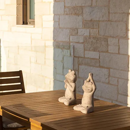 Revi - Elegant With Private Pool Villa Chania (Crete)