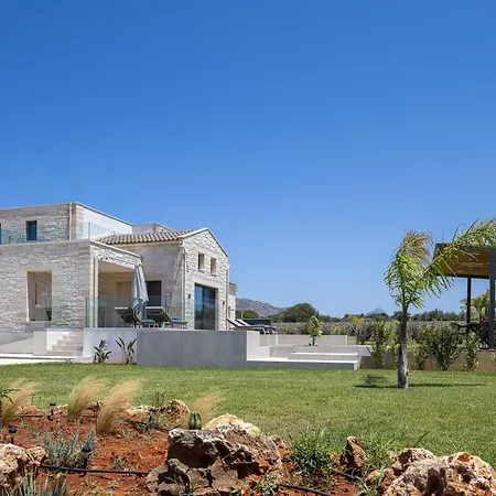 Villa Revi - Elegant With Private Pool *
