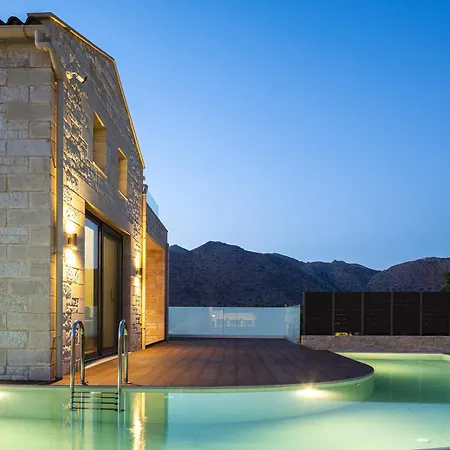 Revi - Elegant With Private Pool Villa